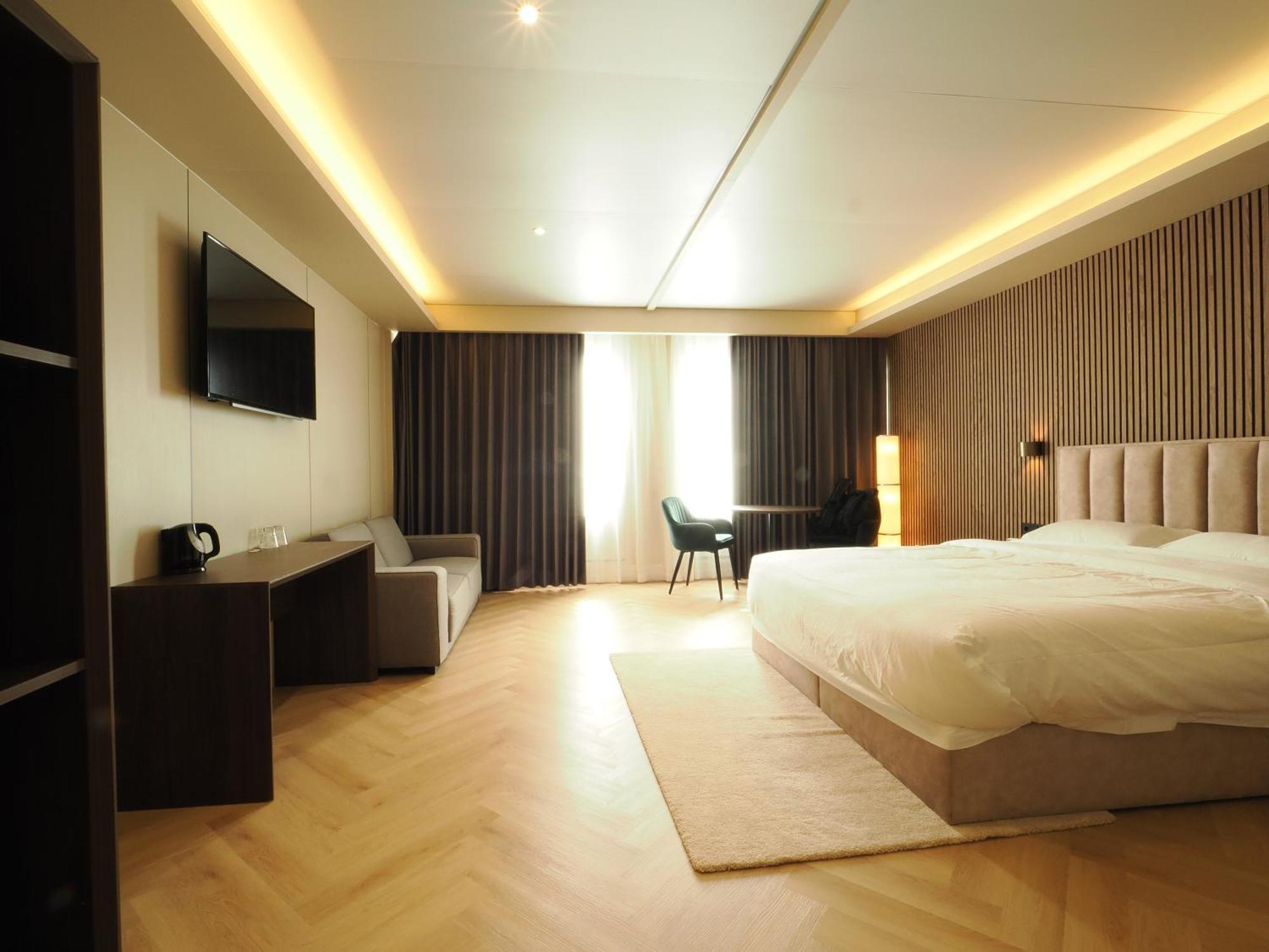 Tung Hotel زيفولد المظهر الخارجي الصورة